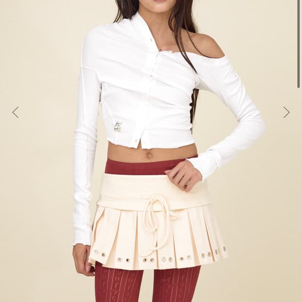 Daze pleated mini skirt GLOWNY 글로니