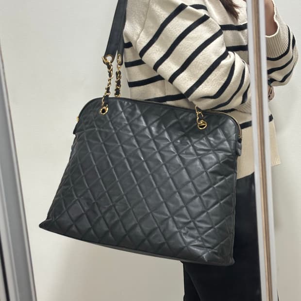 샤넬 블랙 퀼팅 체인 숄더백 3번대