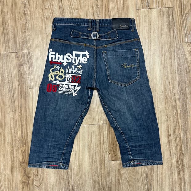 FUBU 올드스쿨 데님 반바지 32