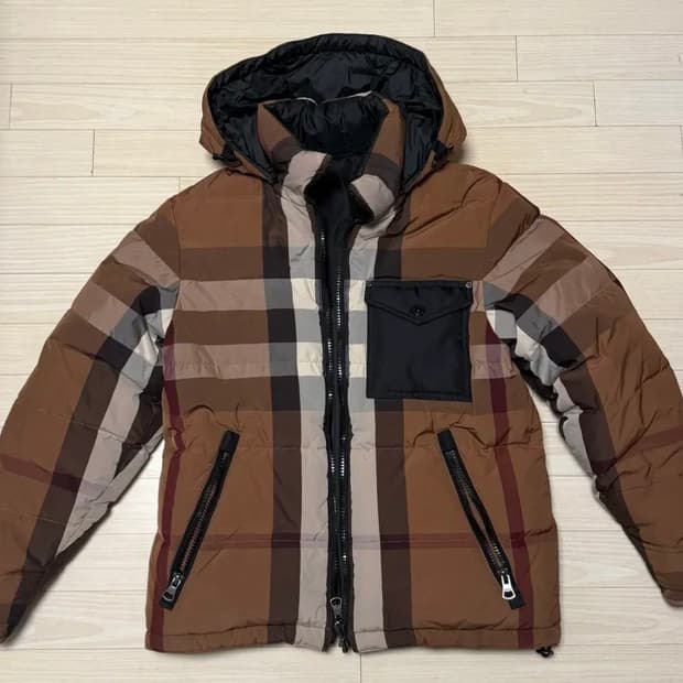 S) 버버리 체크 리버시블 후드 패딩