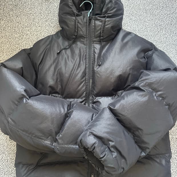 휴즈네스트 패딩 블랙 free