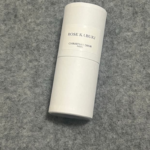 디올 라 콜렉시옹 Rose kabuki 향수 7.5ml