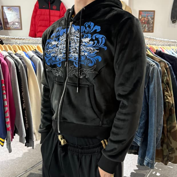 Y2K 큐빅 벨벳 후드집업