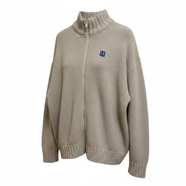 아더에러 시그니피컨트 니트집업 오트밀