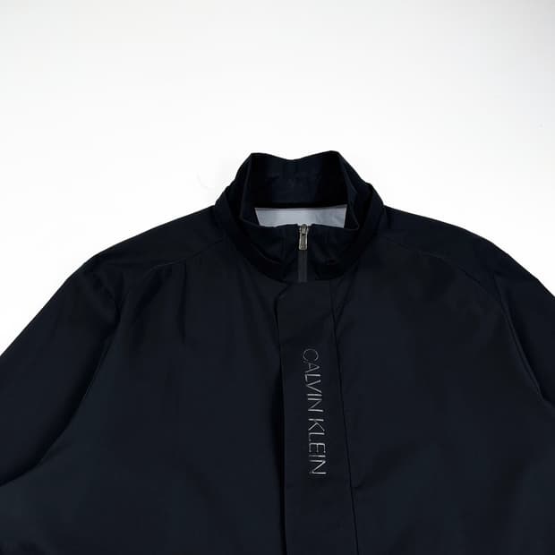 캘빈클라인 CK 블랙 레인 롱 바람막이 자켓 (XXL)