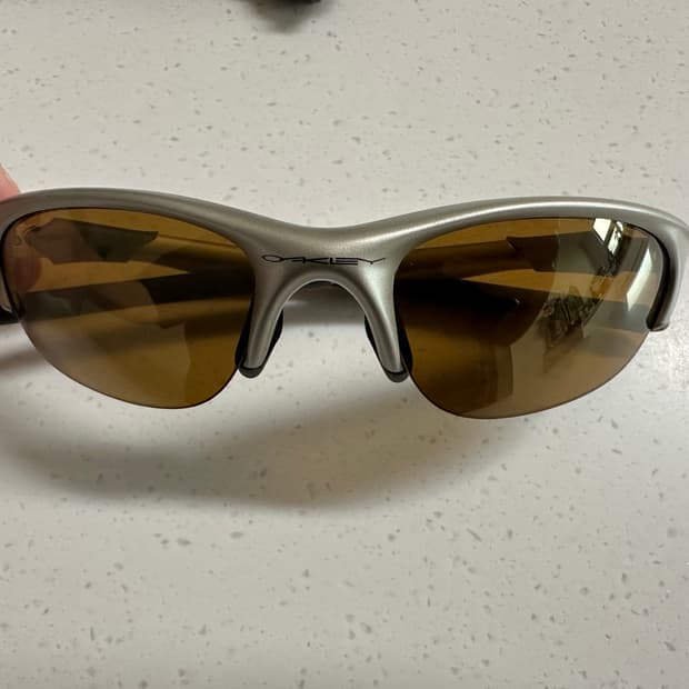 오클리 하프자켓 1.0 골드 2002년 모델