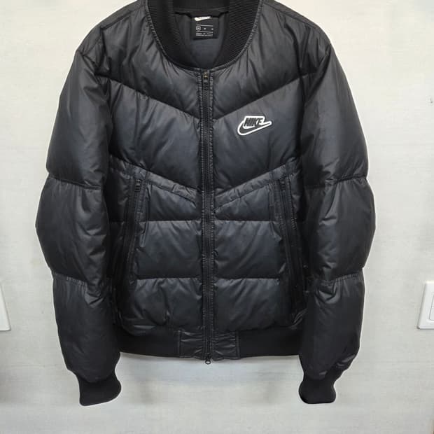 나이키 nsw 다운필 봄버 패딩 투웨이 자켓 m