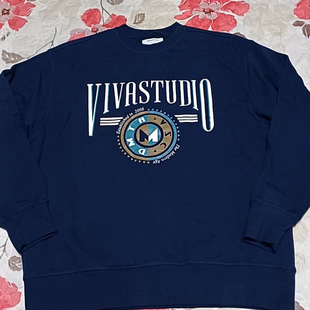 비바스튜디오 맨투맨 빅사이즈120 가슴67 기장77