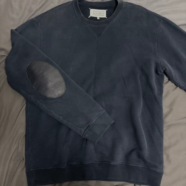 마르지엘라 엘보우패치 맨투맨 48