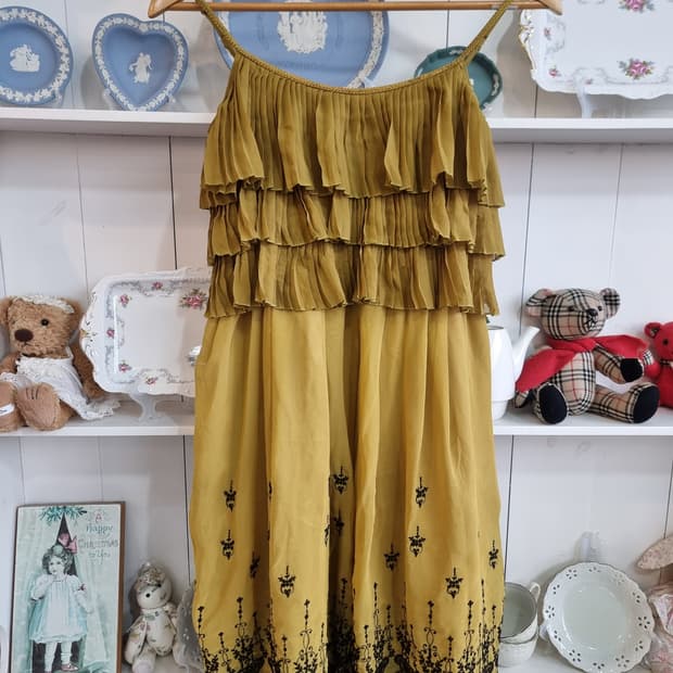 axes femme, 액시스 팜 머스터드 골드 프릴 맥시 원피스