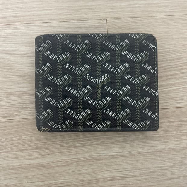 사용감있는 고야드 지갑 판매합니아