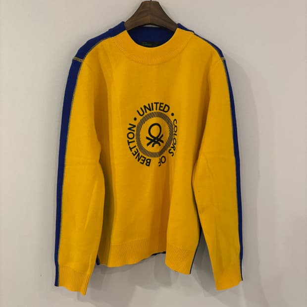 베네통 옐로우/네이비 컬러 니트 105