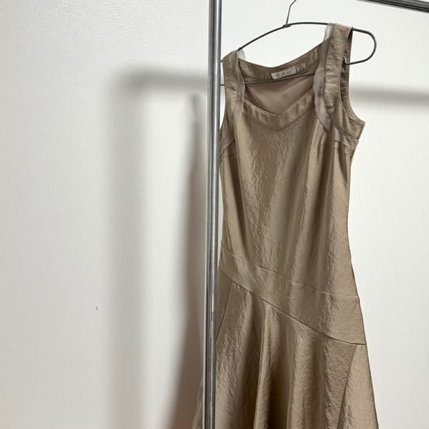 Ivory Sleeveless onepiece