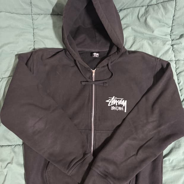 스투시 런던 후드집업 팝니다