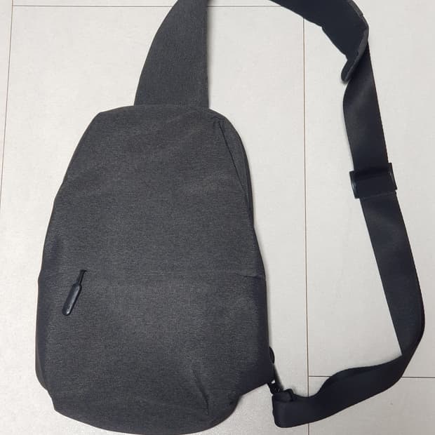 샤오미 가방 힙색 슬링백 다크그레이