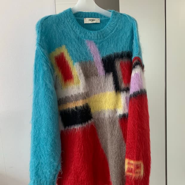 FENDI 펜디 모헤어 니트  