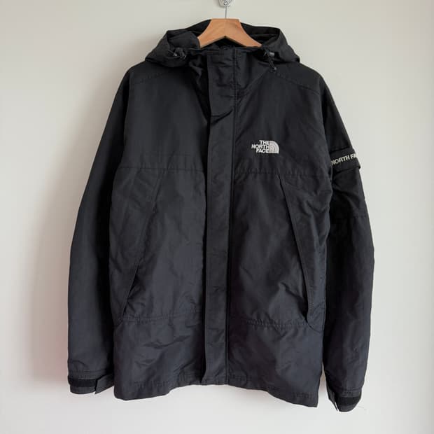 노스페이스(THE NORTH FACE) 윈드브레이커