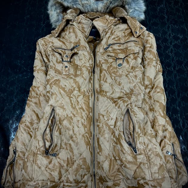 00’s Camo Pattern Over-Fit Fur Hoodie Ja