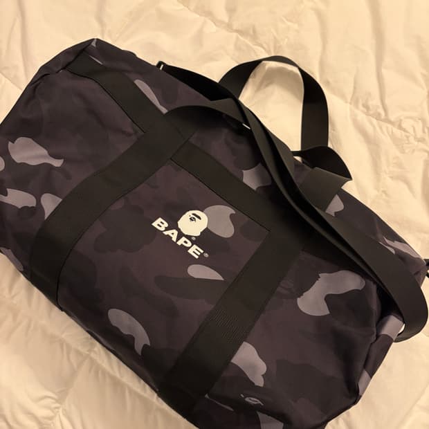 베이프 보스턴백 카모 더플백 크로스백