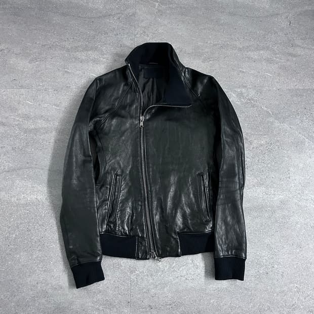 준 하시모토 사선 지퍼 램스킨 자켓