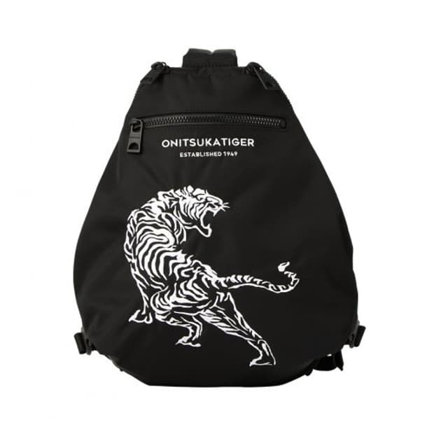 오니츠카타이거 그래픽 슬링백