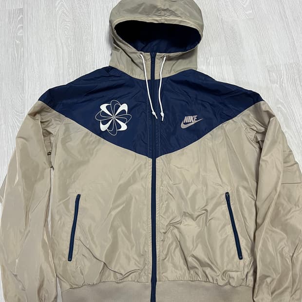 나이키 러닝자켓 105
