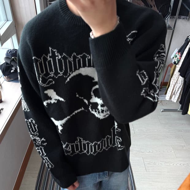 슈프림 바운티헌터 니트