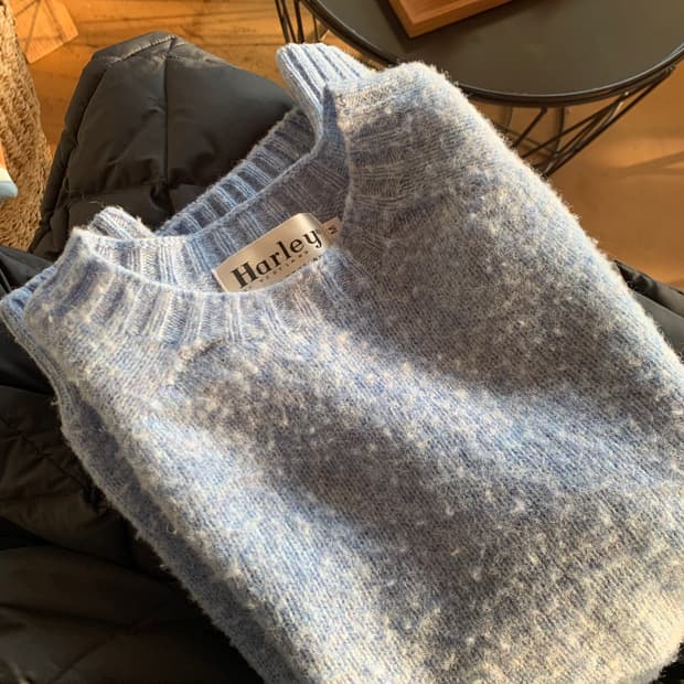 할리오브스코틀랜드 쉐기독니트 글래셔(파스텔스카이) M