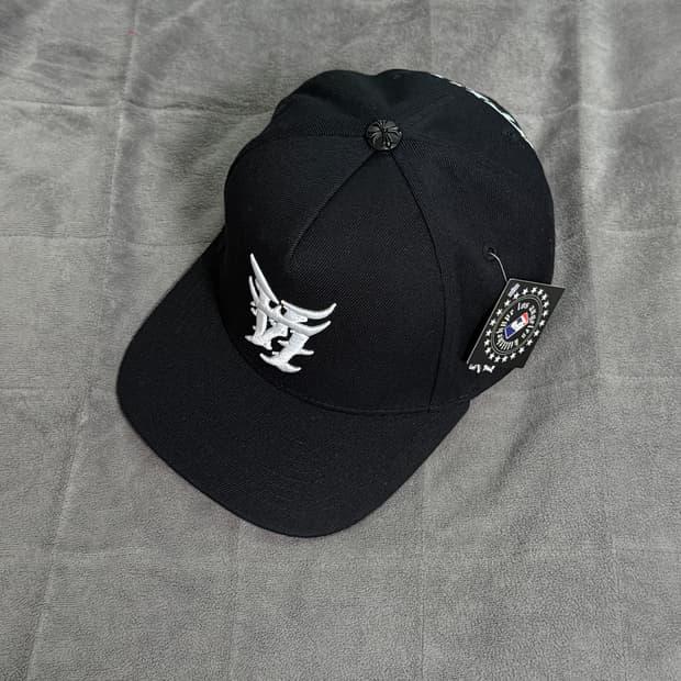 Kill The Hype 킬더하이프 스냅백(새상품)