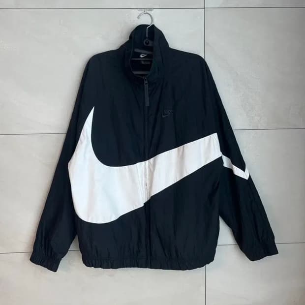나이키 빅스우시 바람막이 블랙 [M] 