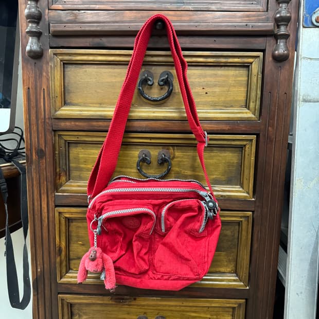 키플링 크로스백