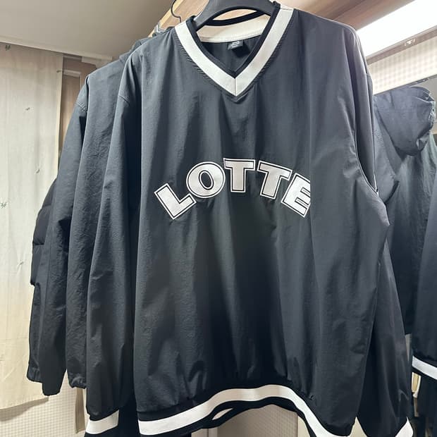 롯데자이언츠 클래식 클럽 맨투맨 바람막이 블랙 120 4XL