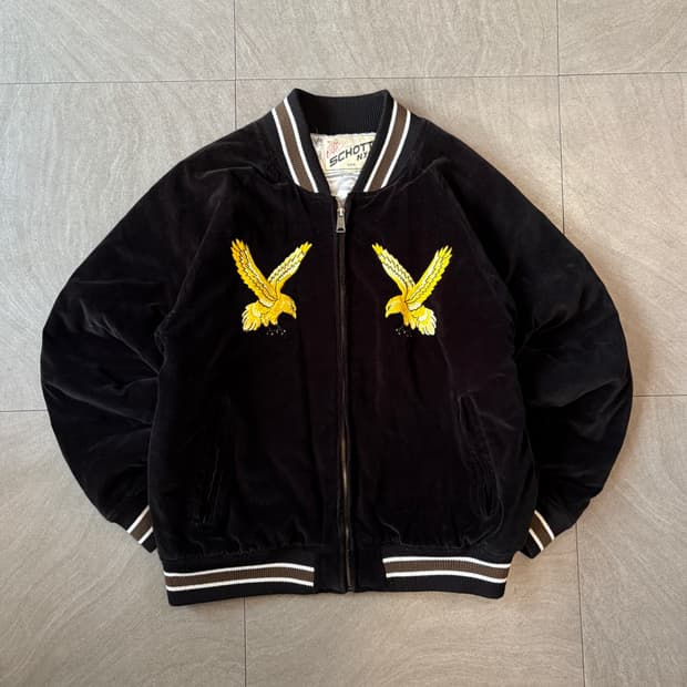 쇼트 NYC 수베니어 벨벳 스카잔 자켓