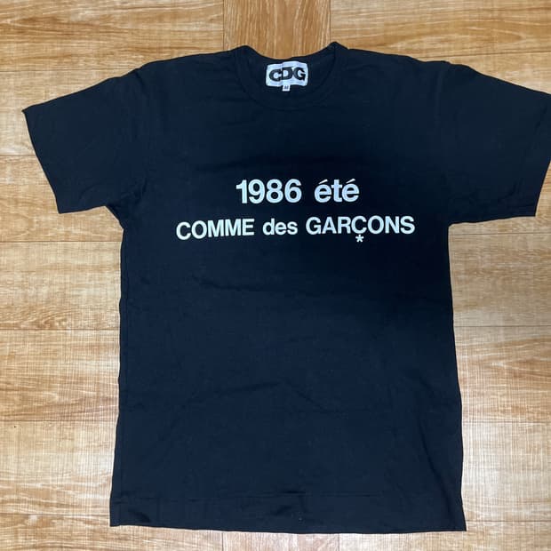 CDG 반팔 M