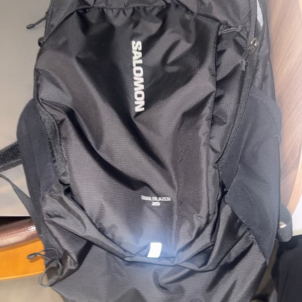 살로몬 트레일 블레이저 20L