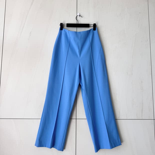 텍있는 새상품 Alice + Olivia 스카이블루 와이드 슬랙스 팬츠 