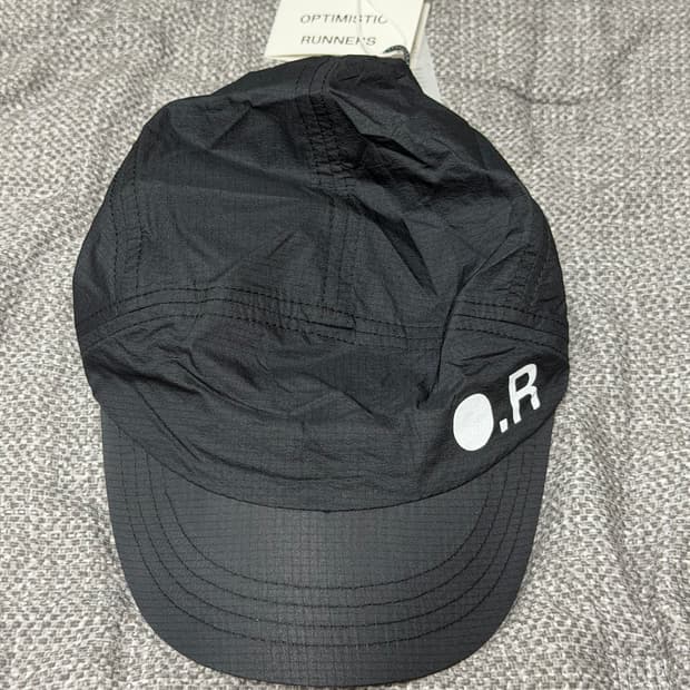옵티미스틱 러너스 나일론 캡 블랙