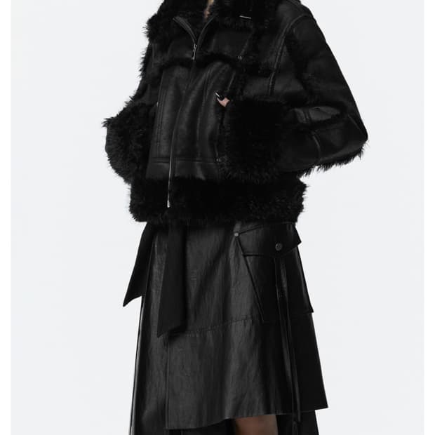 (구해요) 트리밍버드 Shearling Crop Mustang black