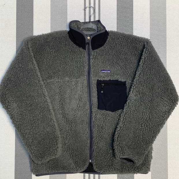 [M]00‘s파타고니아 딥 파일 플리스