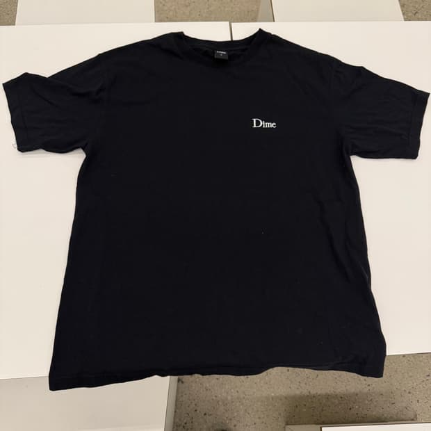 다임 스몰 로고 티셔츠 블랙 XL