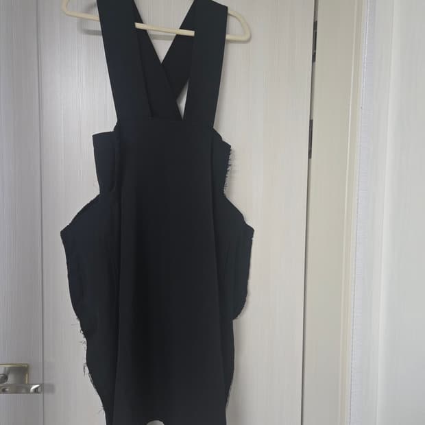 꼼데가르송 서스펜더 스커트 