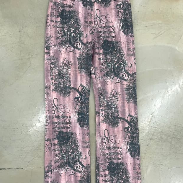 Lettering y2k pinterest pink pants
