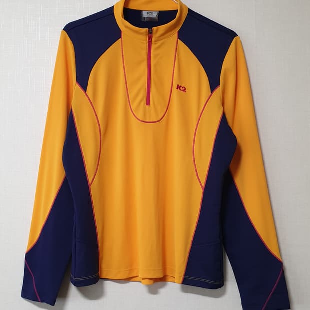 K2 아웃도어 반집업 긴팔티 100사이즈