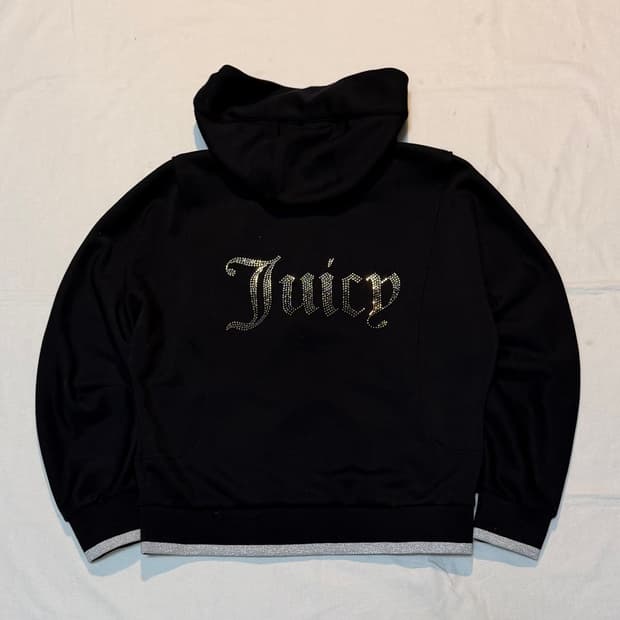 쥬시꾸뛰르 시그니쳐 로고 큐빅 후드집업 블랙