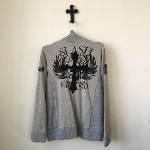 Back cross point high neck zip up