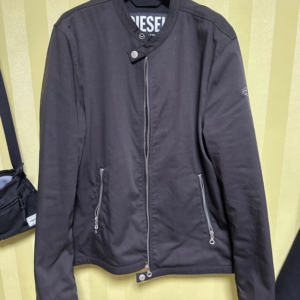 디젤 j glory nws 자켓 M