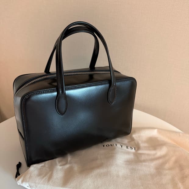 투티에 로케백 스몰 블랙