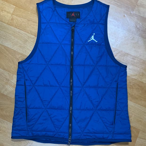 NIKE 나이키 조던 스포츠 퀼티드 집업 베스트(L 사이즈) 유니색스