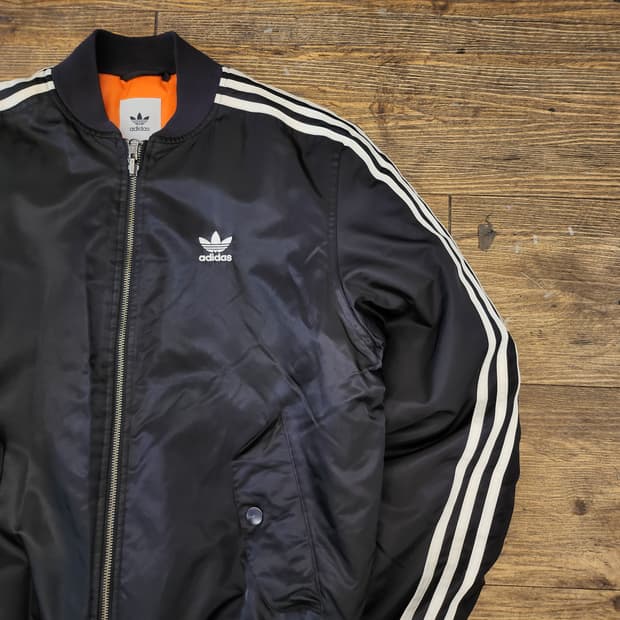 아디다스 봄버 ma-1 자켓 M