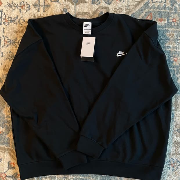 나이키 클럽 플리스 오버사이즈 프렌치 테리 맨투맨 (새제품. XL)